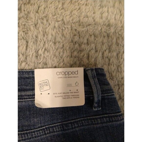 J. Jill cape cod embroidered floral  cropped  jeans Size 6 Boho Feminine Beachy - Picture 9 of 11